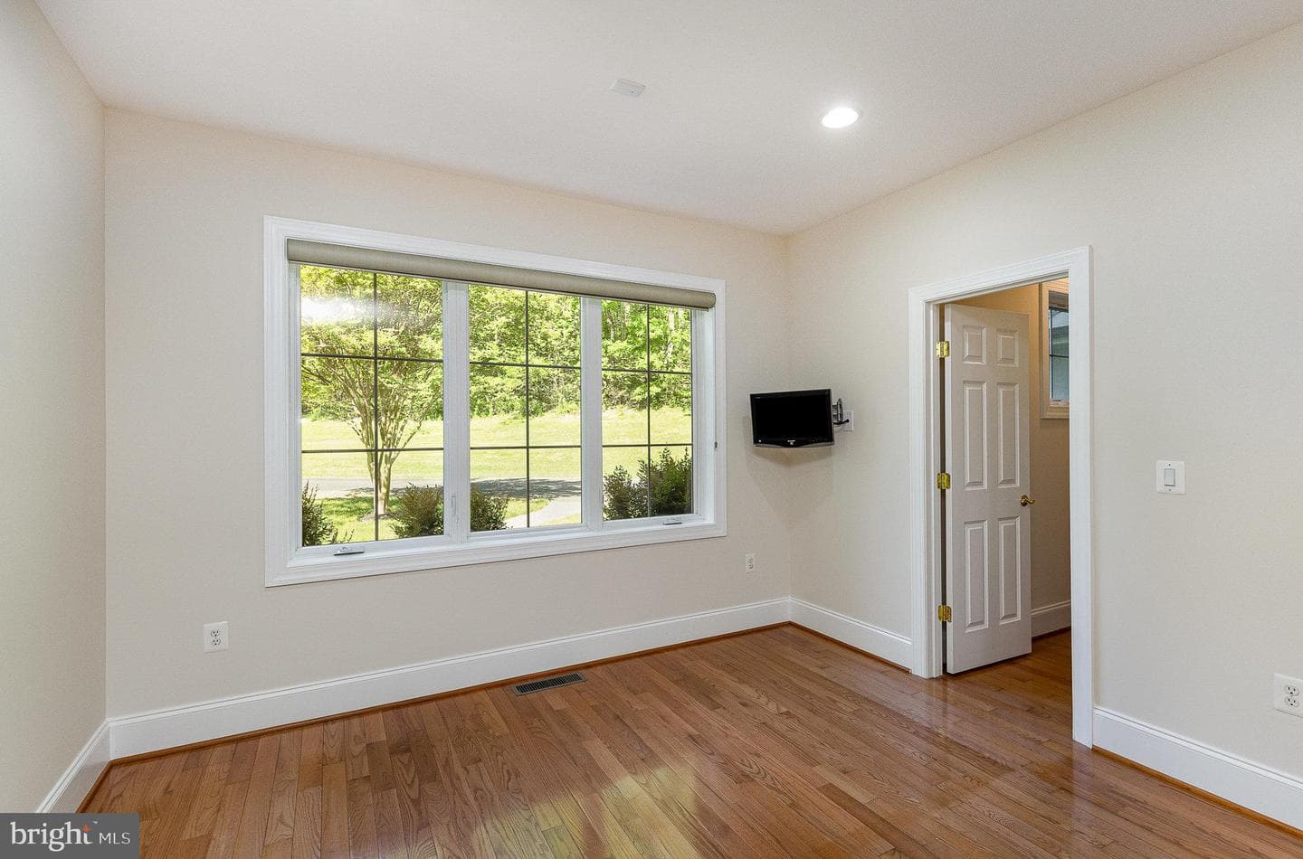 121 Marlborough Point Road photo 9