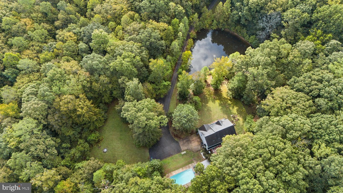 40 Stacy Lane photo 2