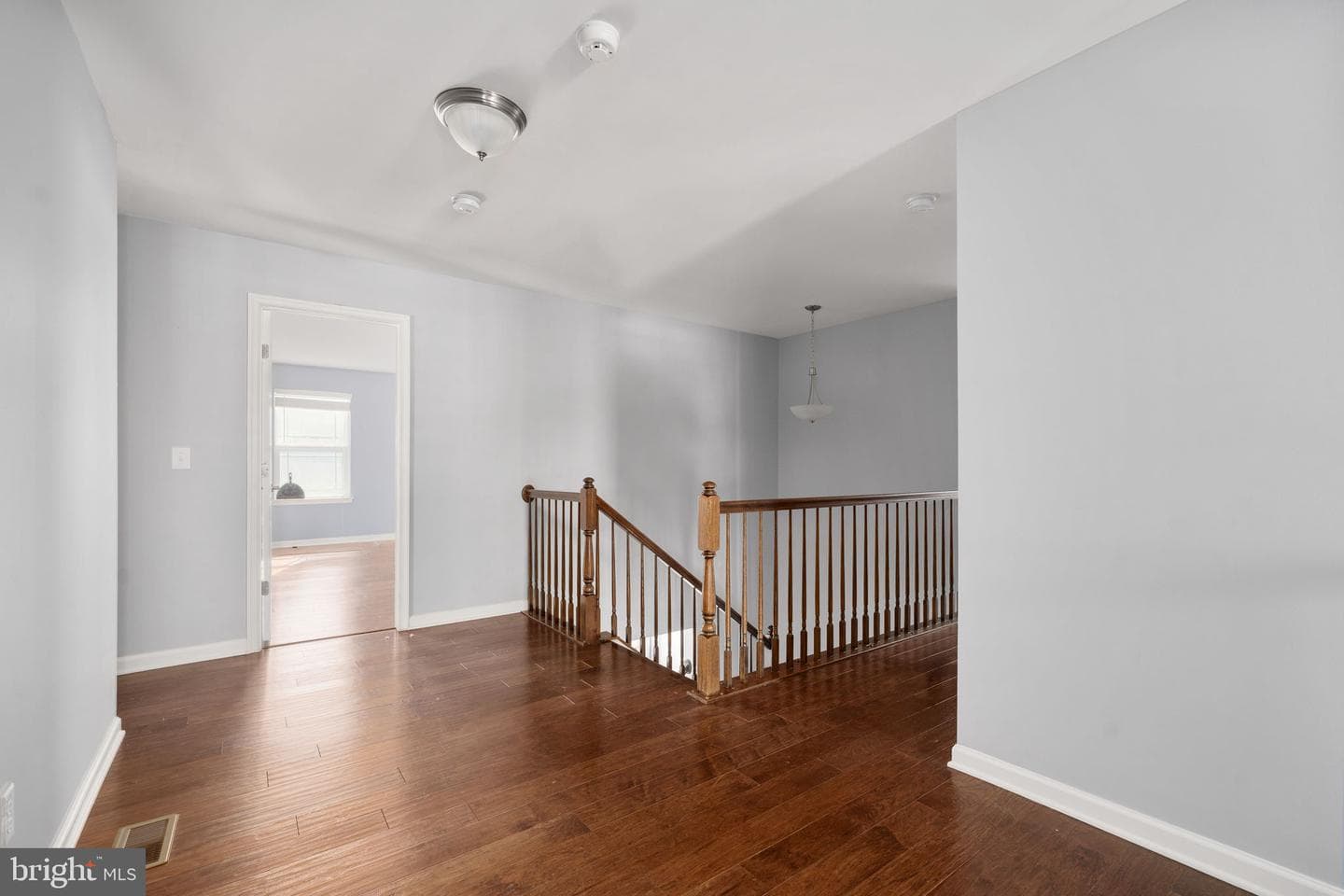 7 Ferrous Court photo 32