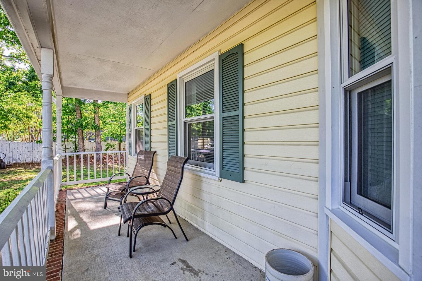 386 Ferry Road photo 5