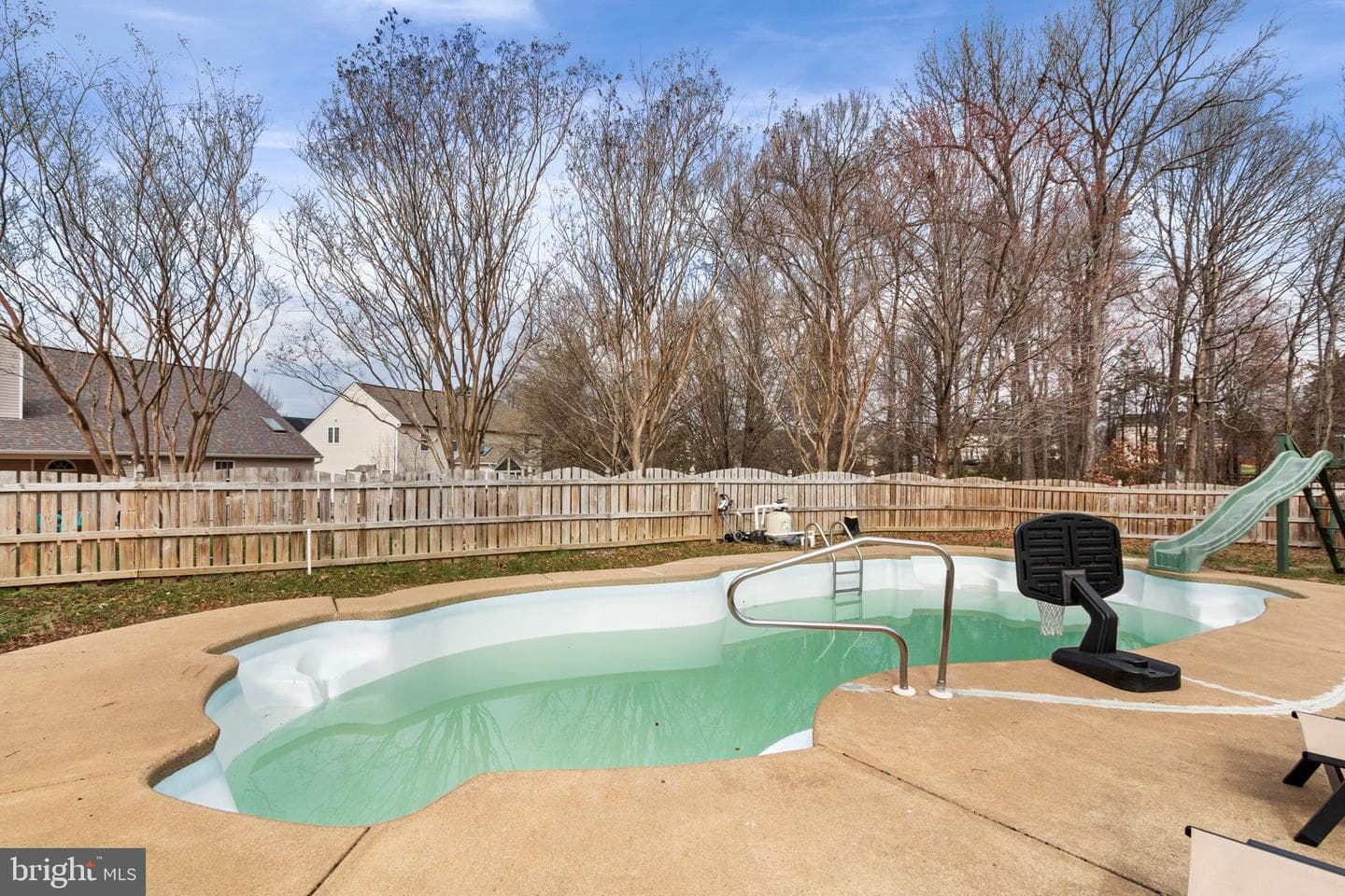 60 Portland Drive photo 47