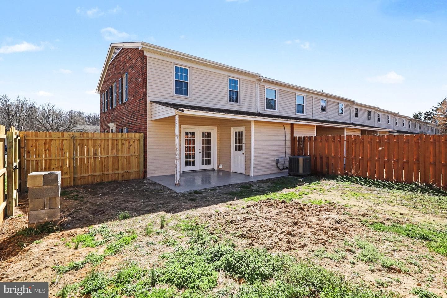 1619 Meadow Drive photo 5