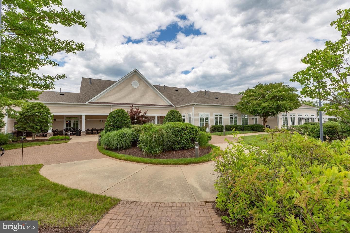 27 Hanover Court photo 17
