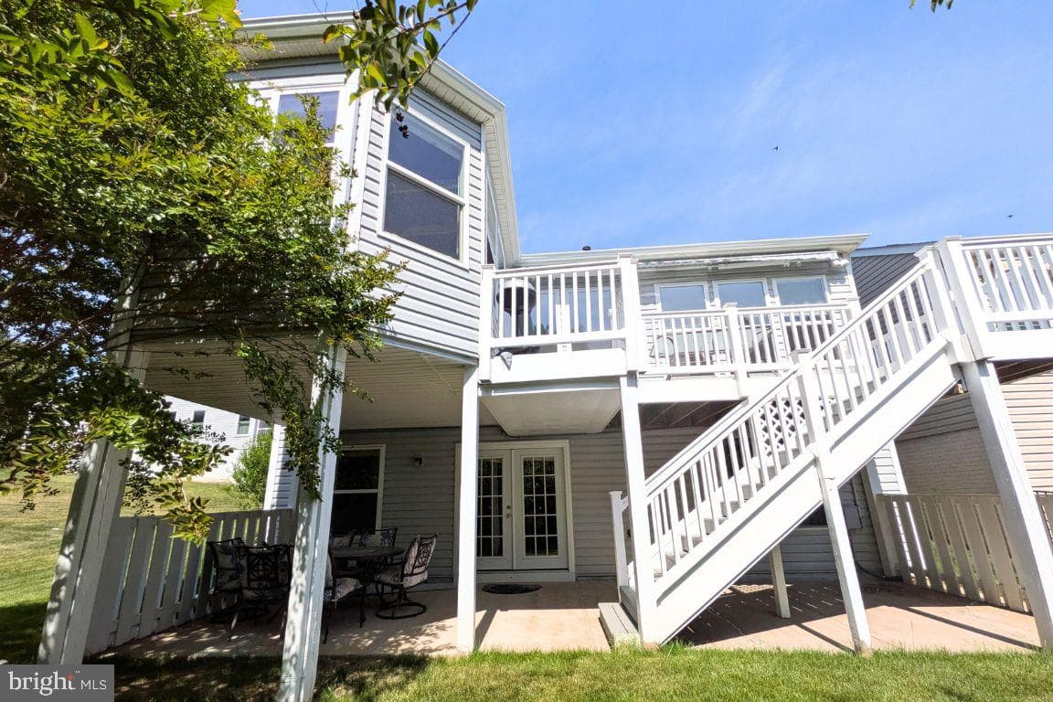 27 Hanover Court photo 70