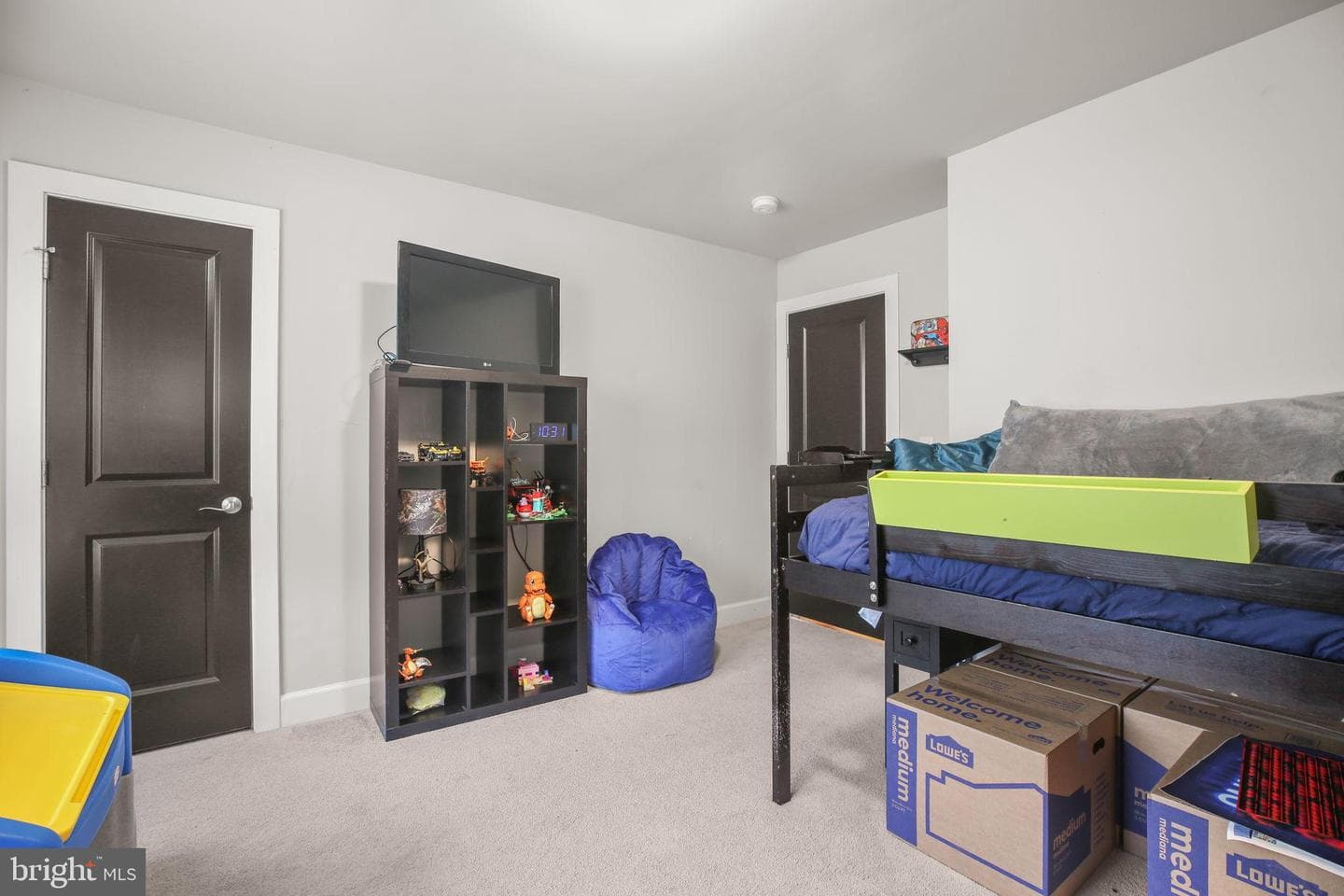 189 Ruby Glen Lane photo 23