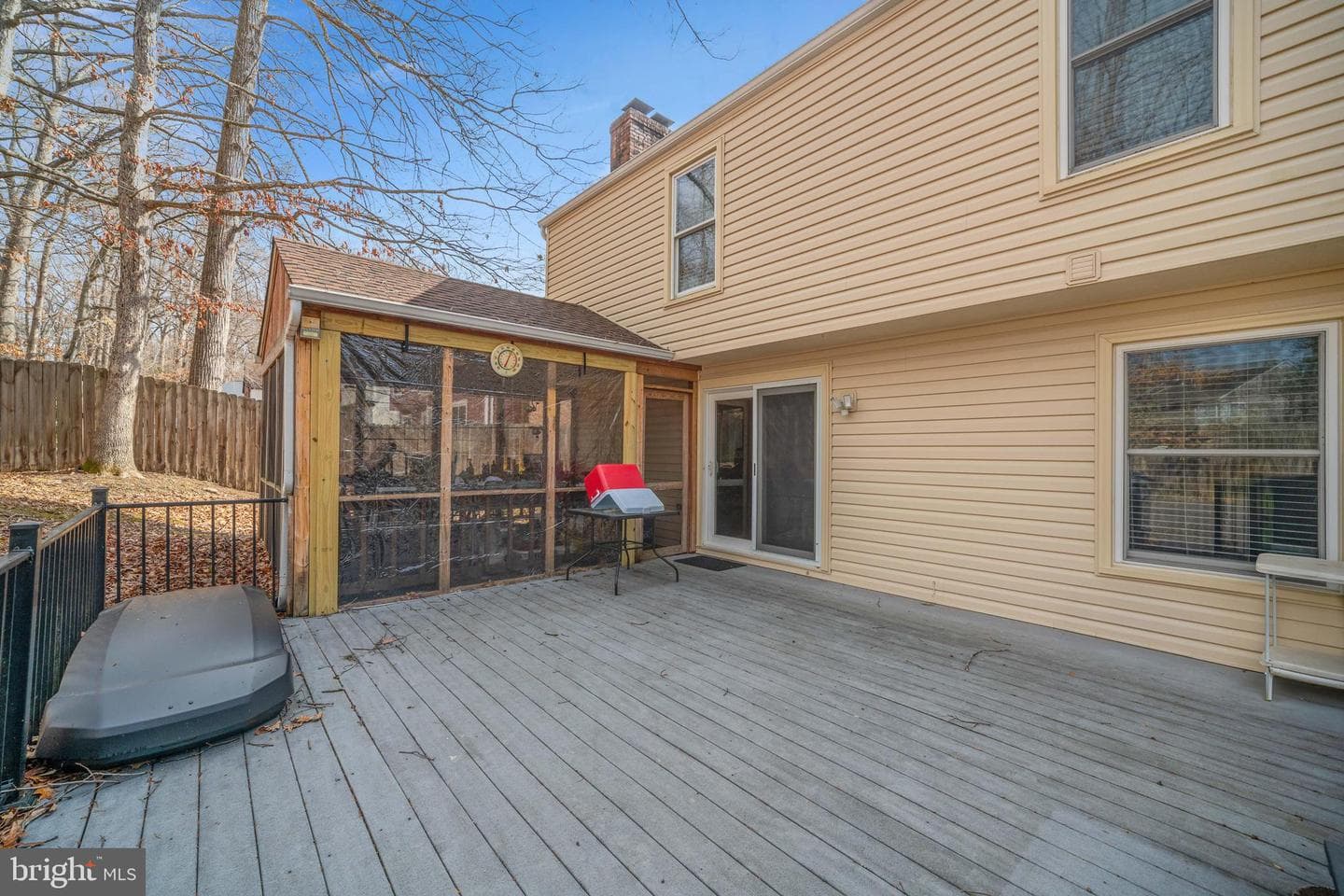 2018 Victoria Drive photo 39