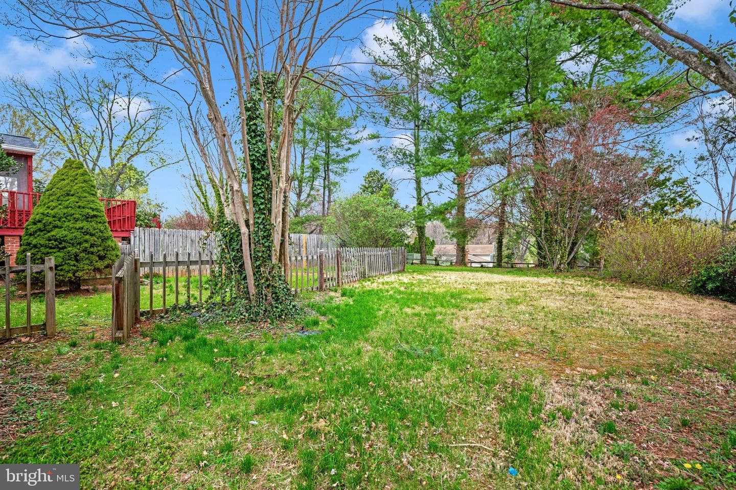 301 Ingleside Drive photo 31
