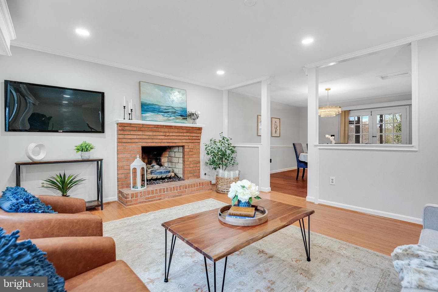 301 Ingleside Drive photo 8