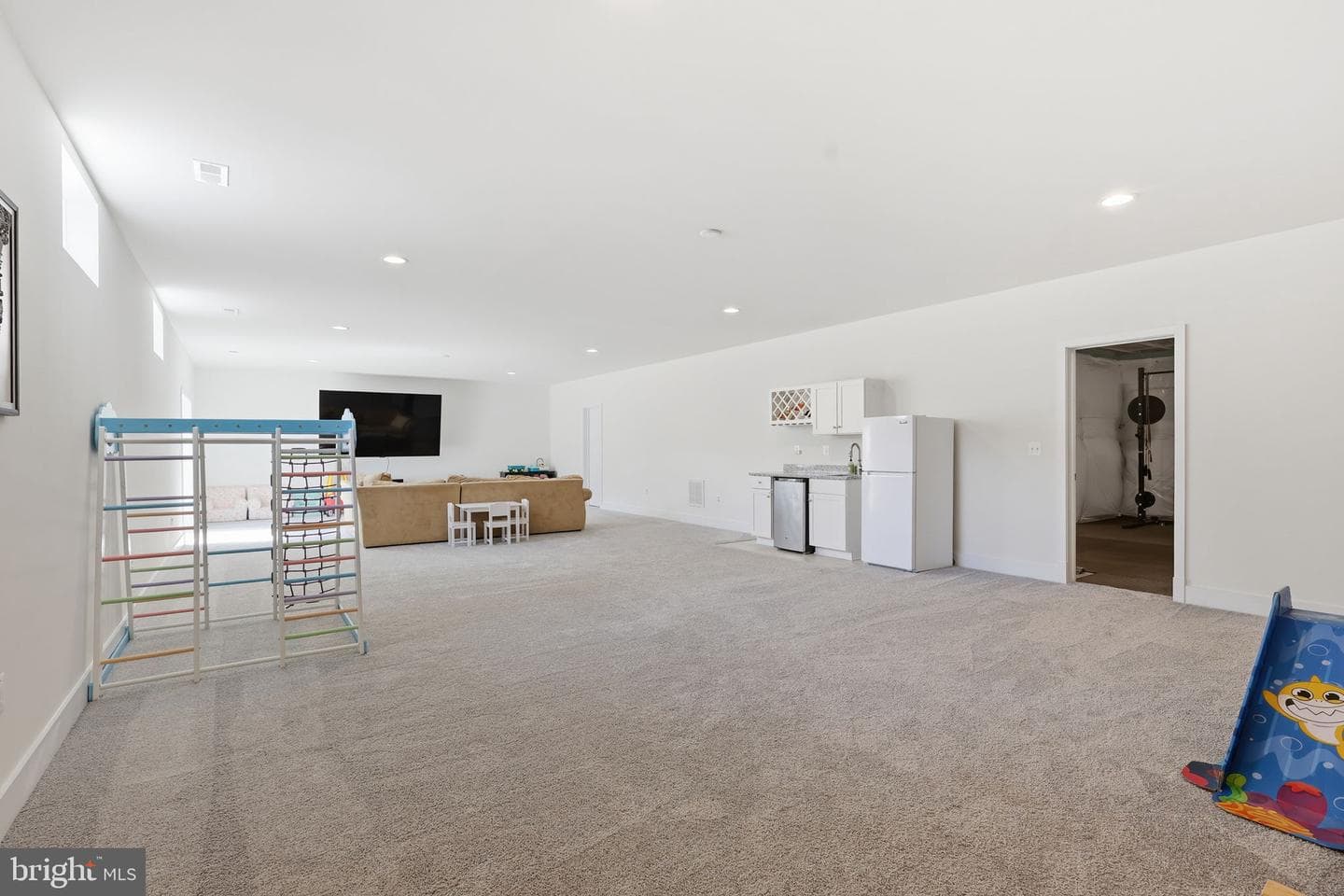 116 Brooke Point Court photo 34