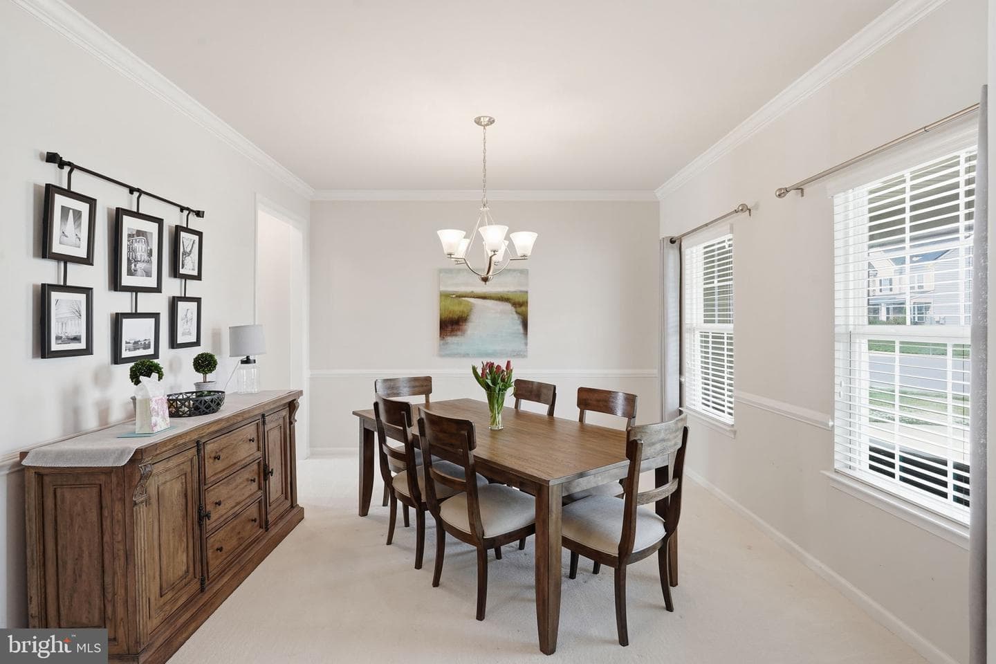 16 White Chapel Lane photo 6