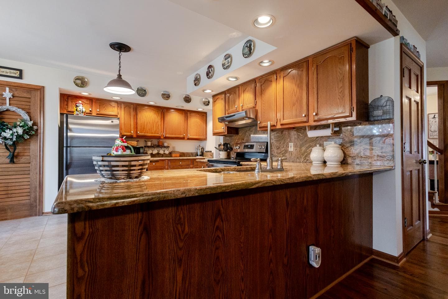 2230 Karen Terrace photo 23