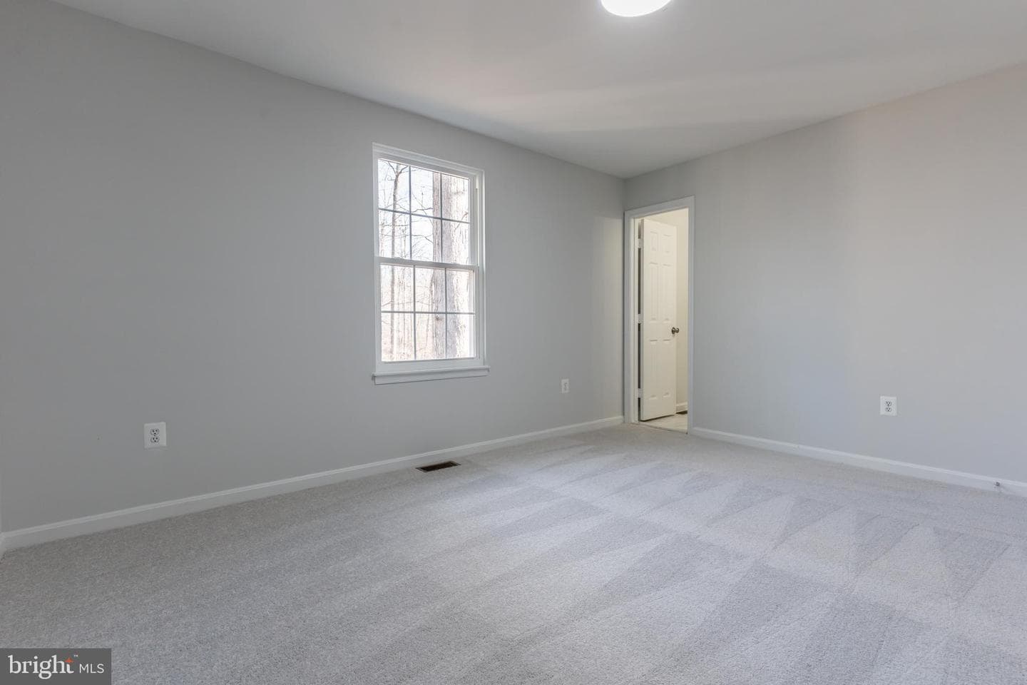 104 Longview Drive photo 18