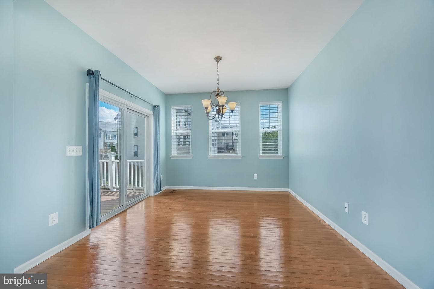 7 Coulter Lane photo 16