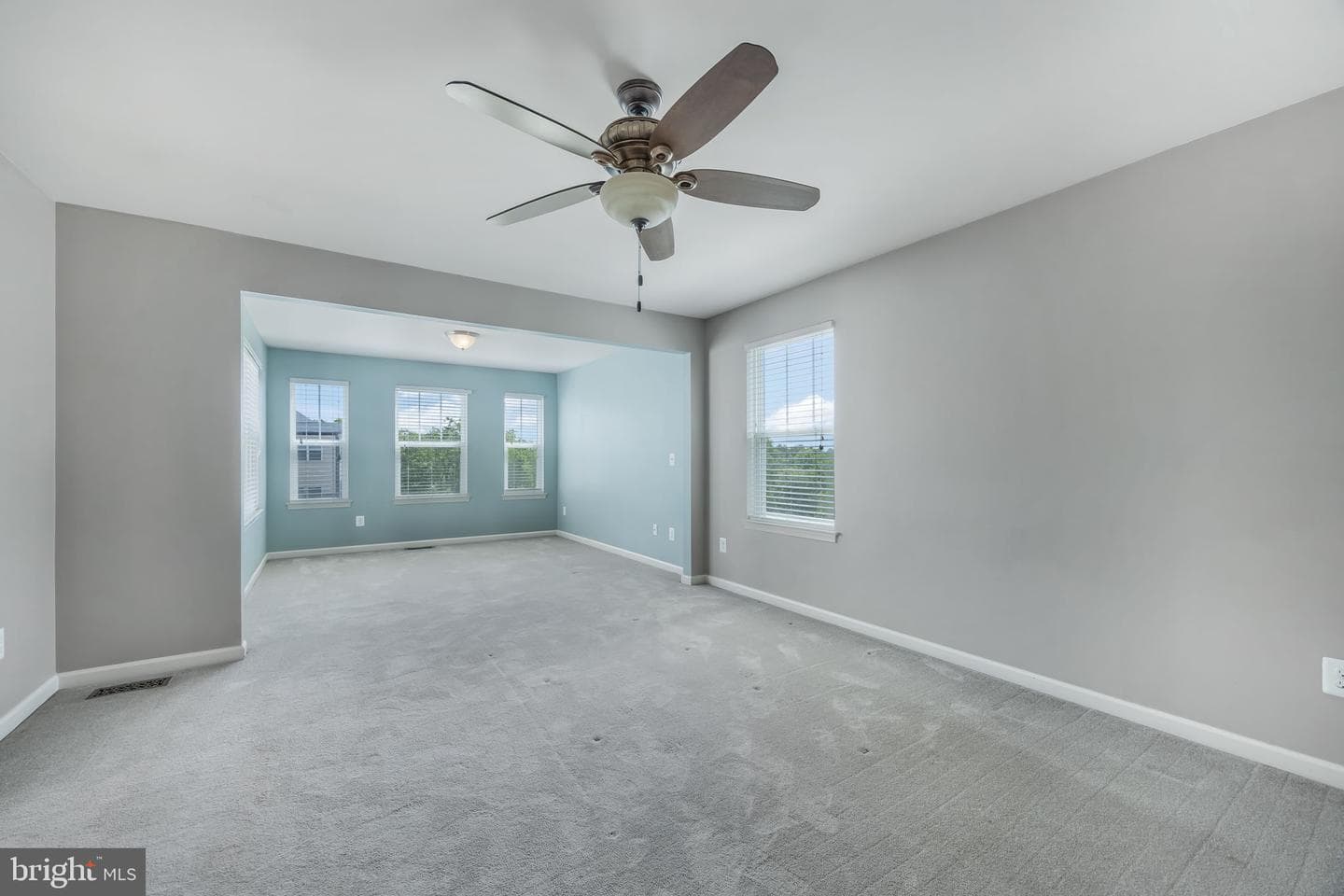 7 Coulter Lane photo 18