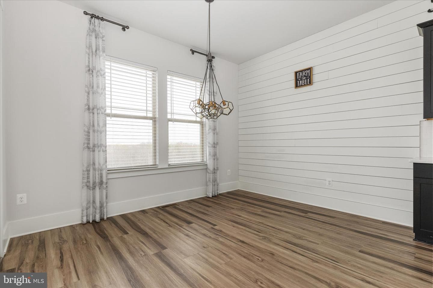 515 Sourwood Court photo 15