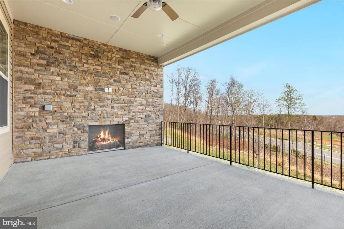 515 Sourwood Court photo 28