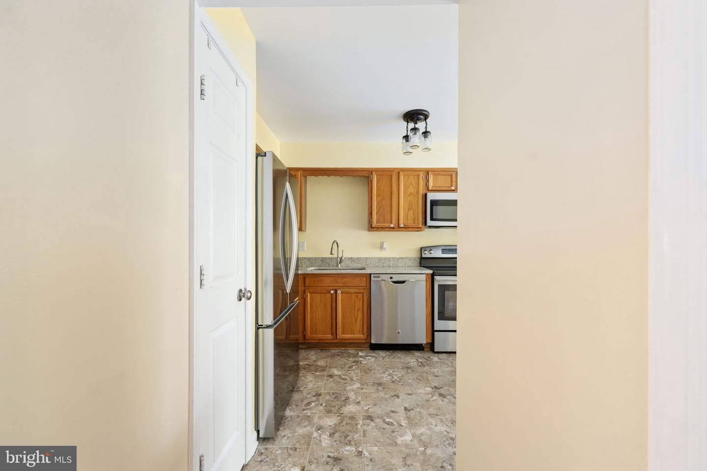 207 Knollwood Court photo 11
