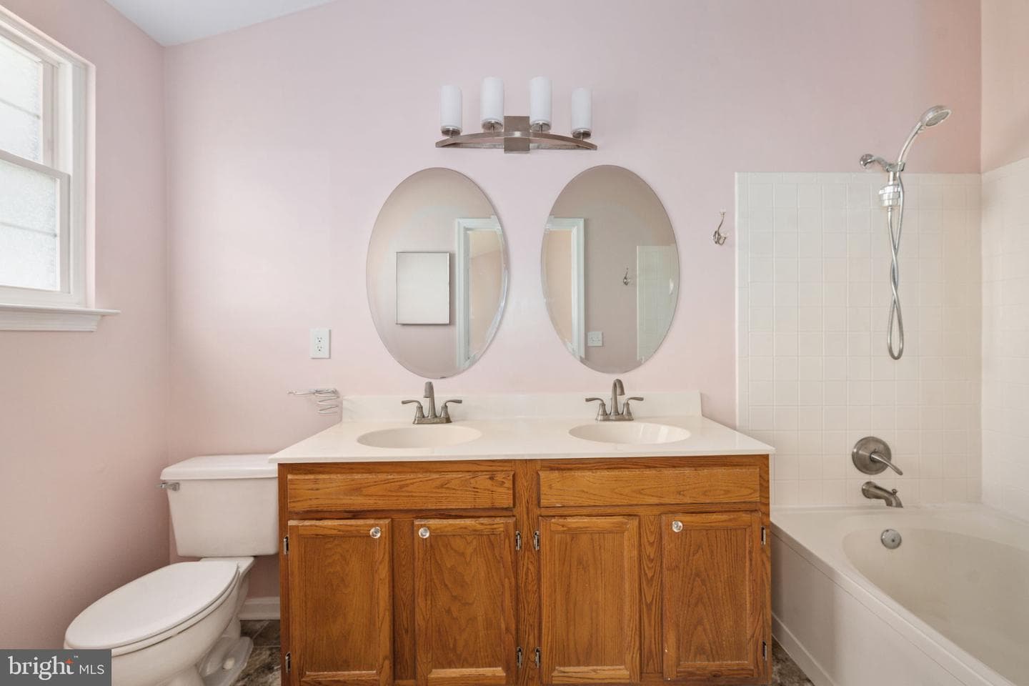 207 Knollwood Court photo 50