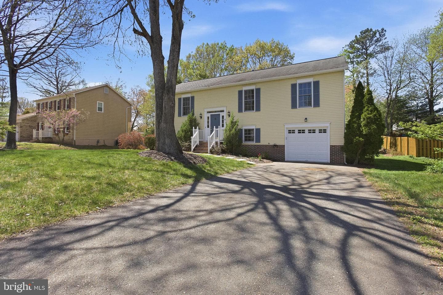 6 Lord Fairfax Drive photo 3