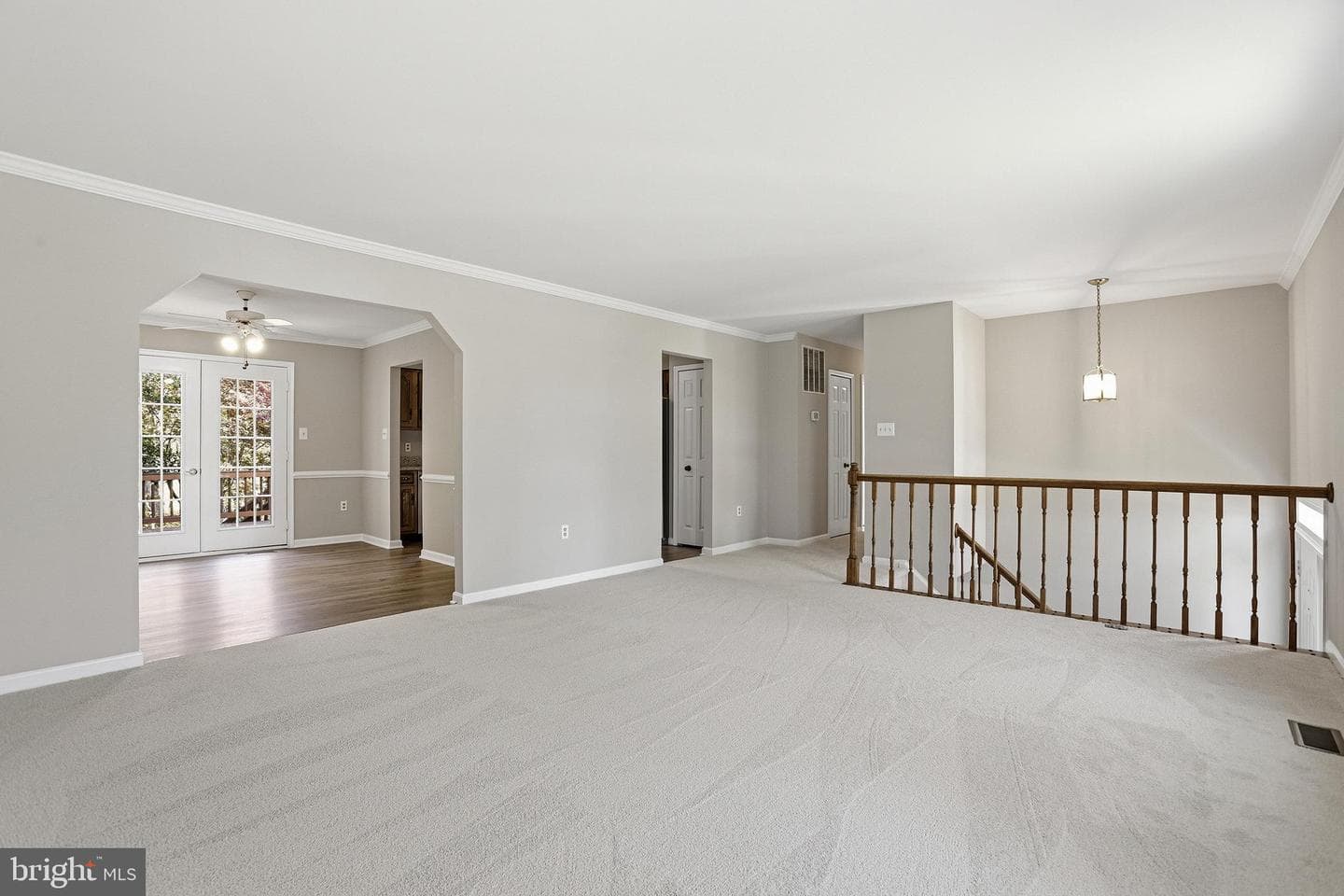 6 Lord Fairfax Drive photo 8