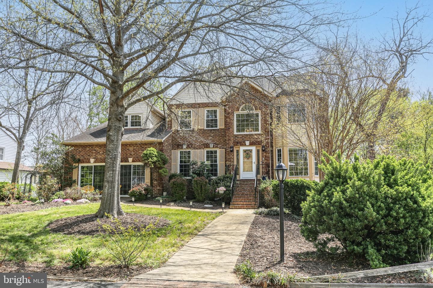 1111 Richmond Drive photo 2