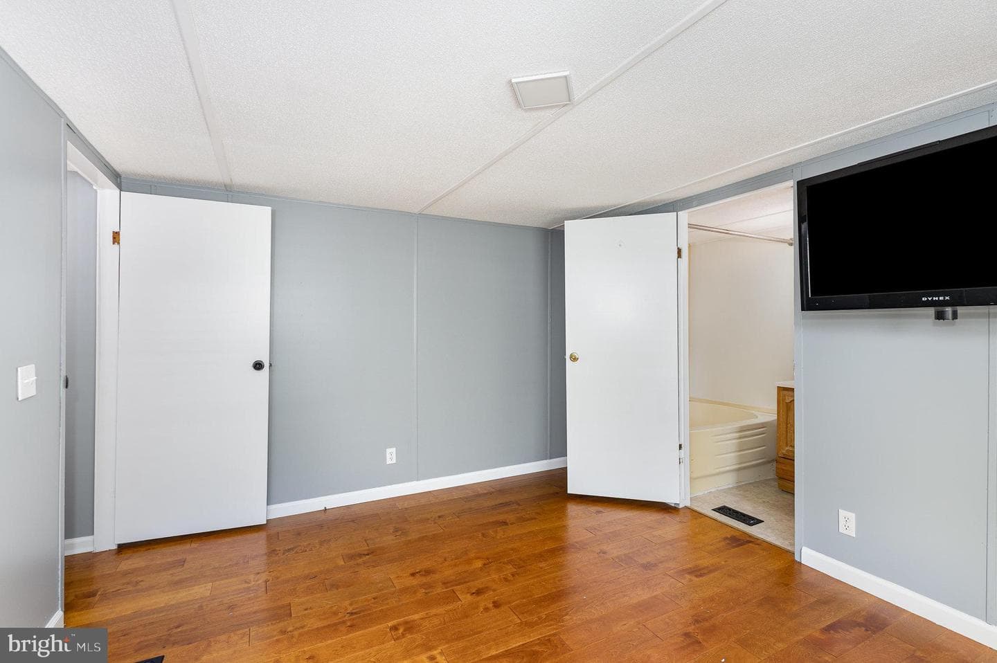 29 Renee Road photo 16