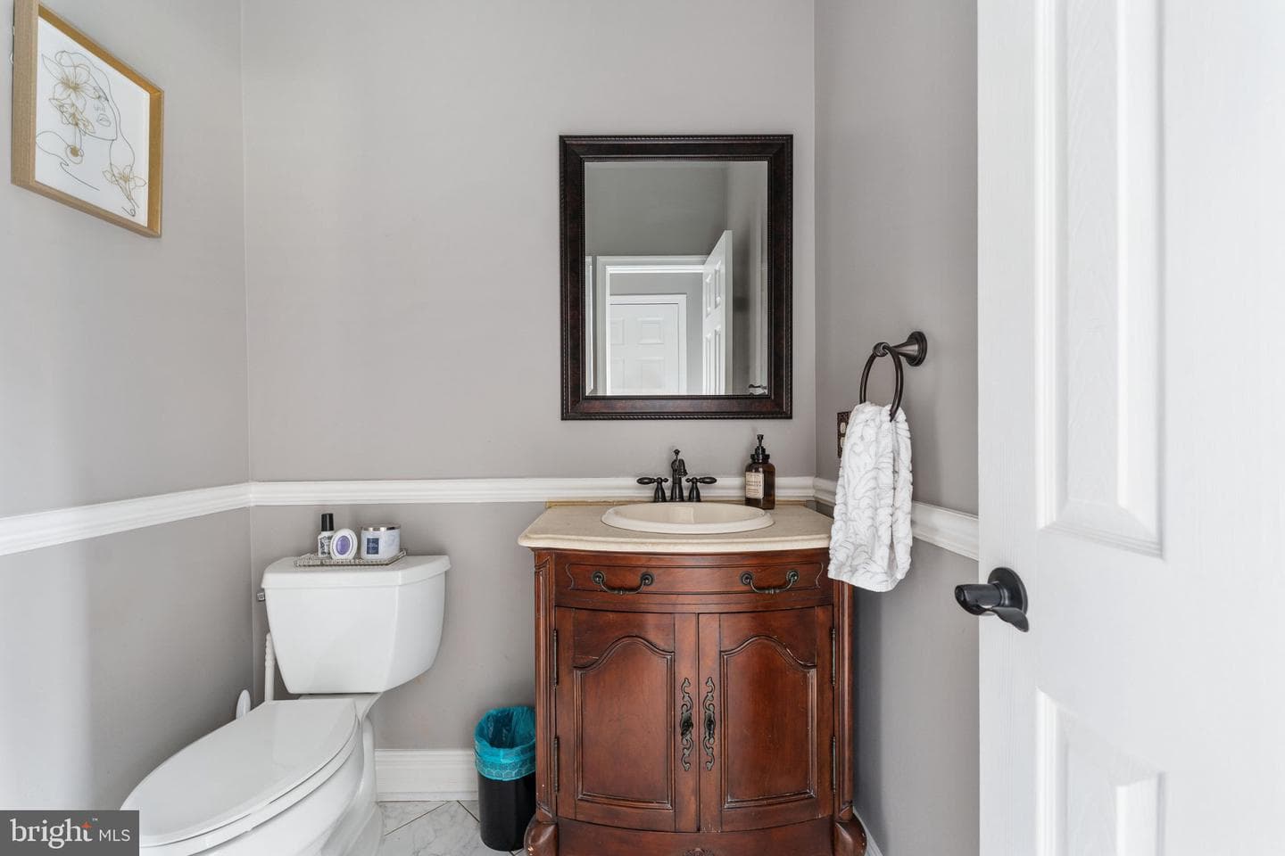 23 Evanshire Drive photo 58