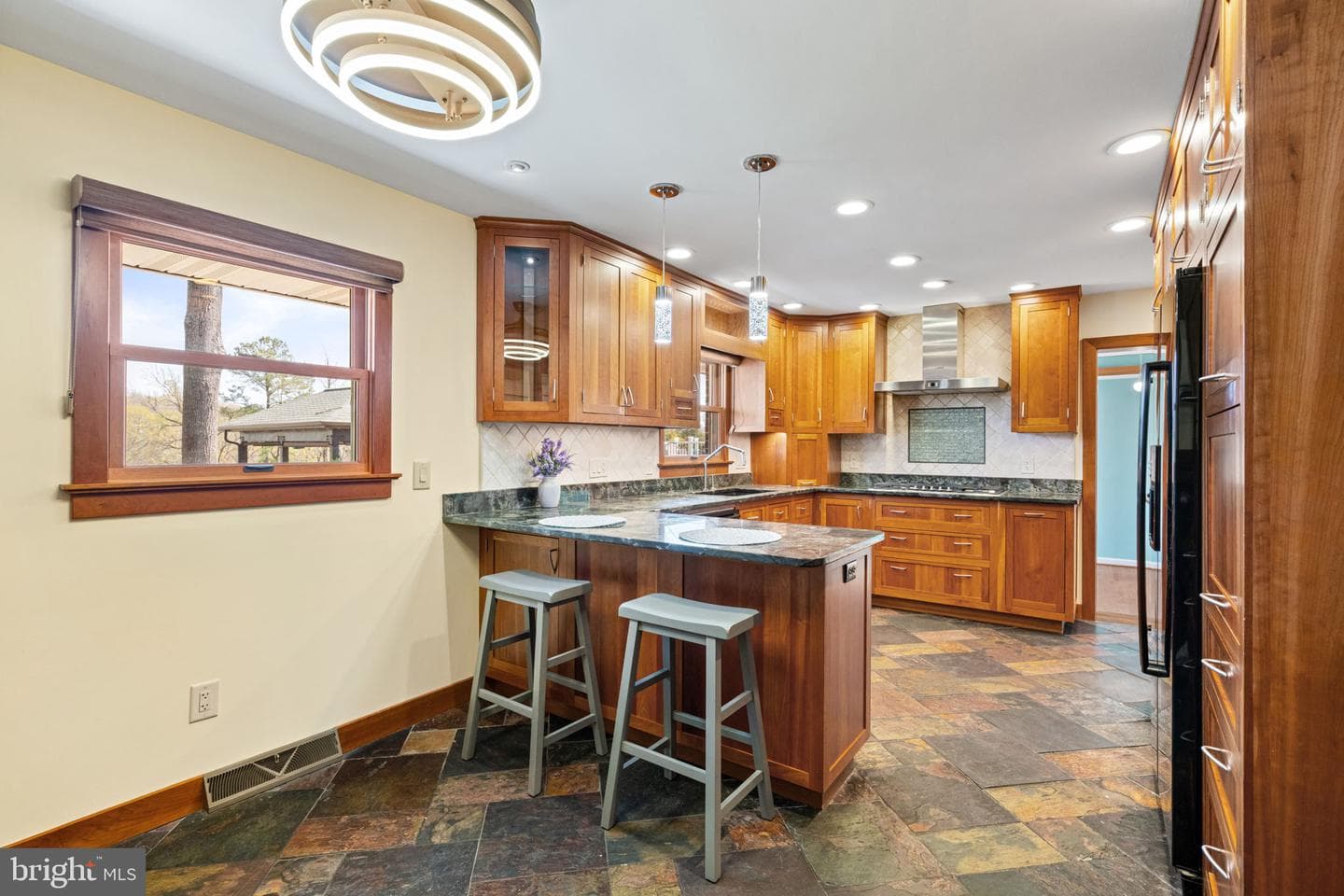 910 Carol Lane photo 10