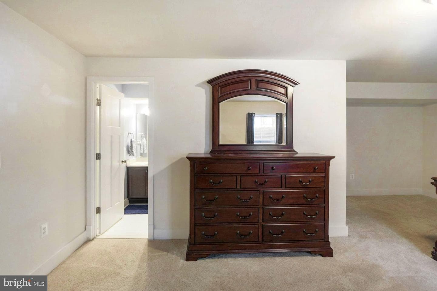 114 Bennington Way photo 47