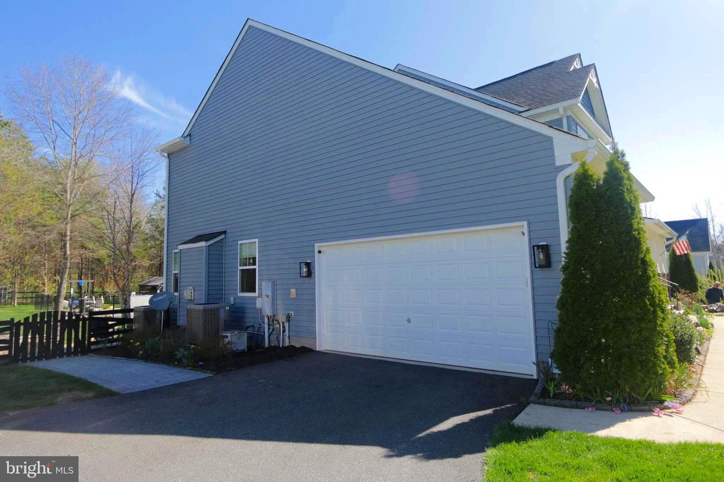 114 Bennington Way photo 51