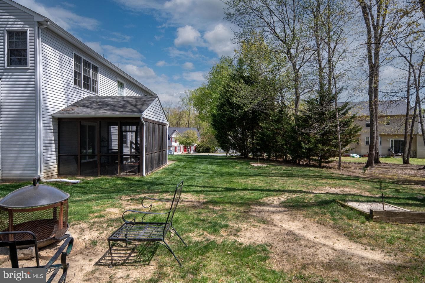 80 Cardinal Forest Drive photo 111