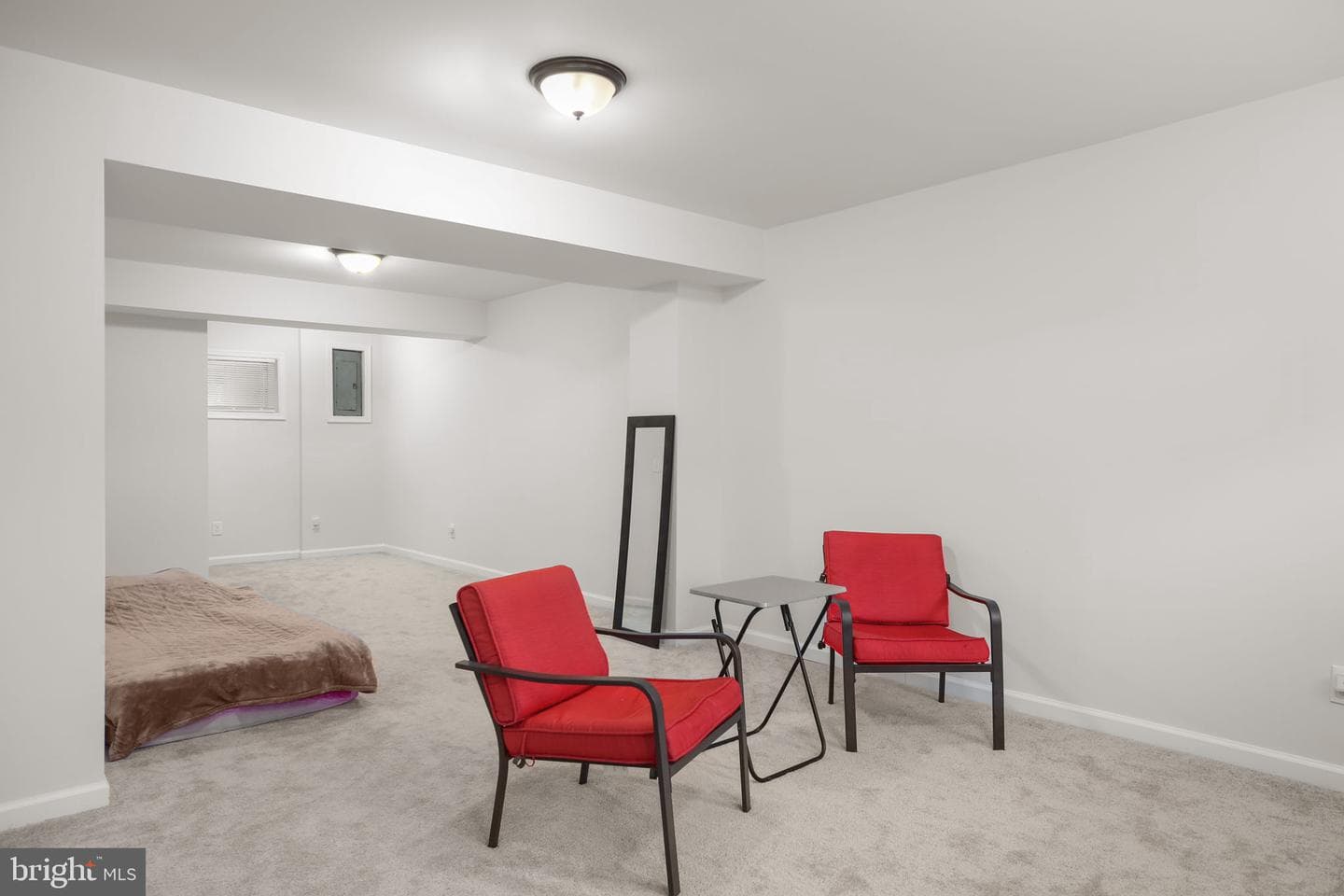 1109 Thomas Jefferson Place photo 27