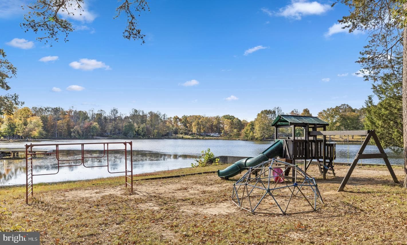 1070 Lakeview Dr photo 30