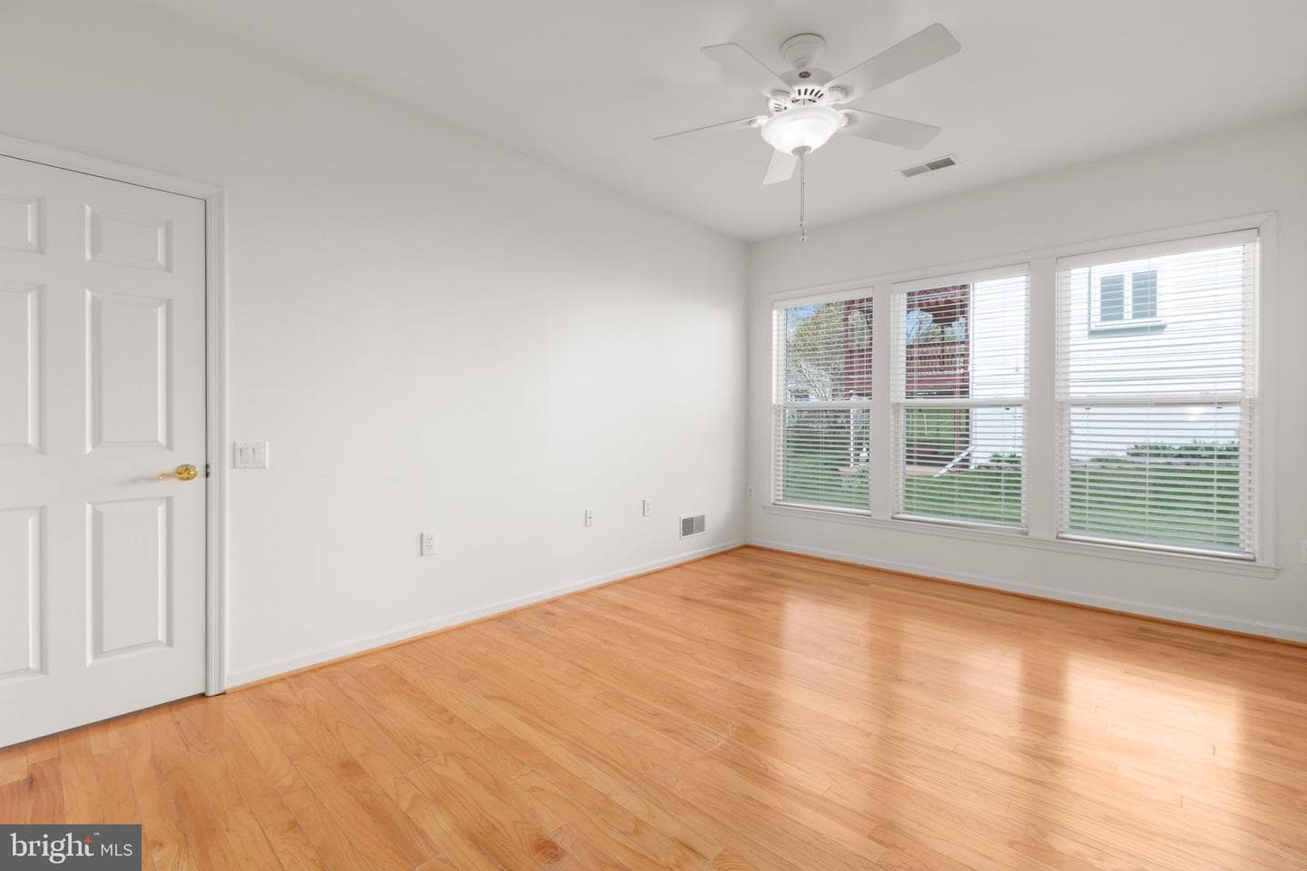 76 Gladstone Drive photo 16