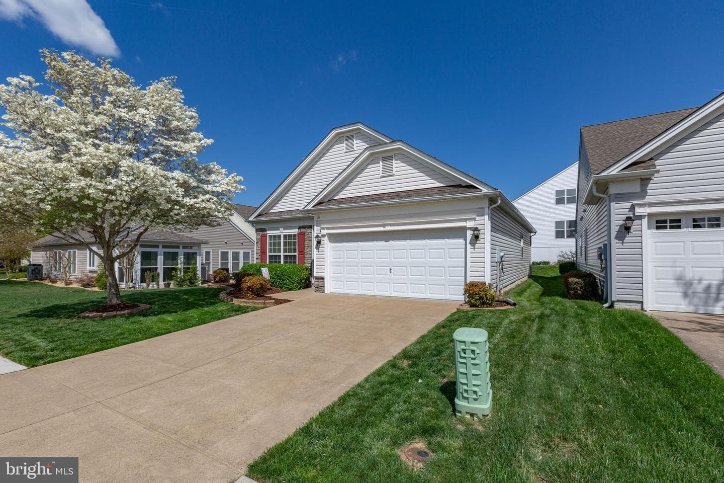 76 Gladstone Drive photo 28