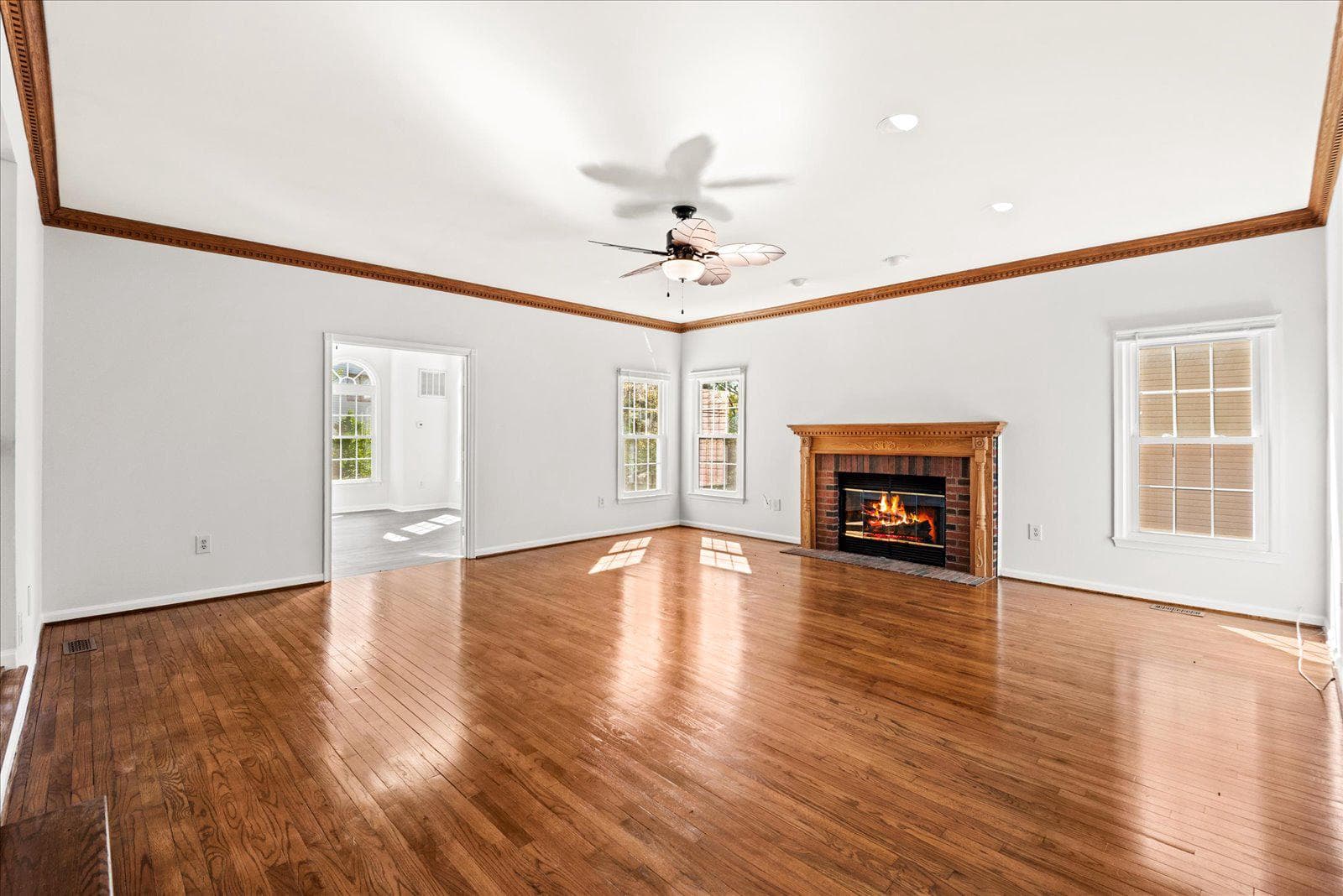 10 Sarasota Drive photo 16
