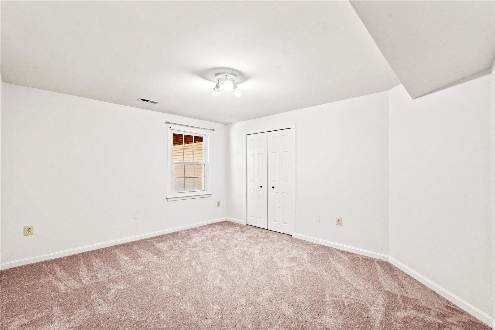 10 Sarasota Drive photo 42