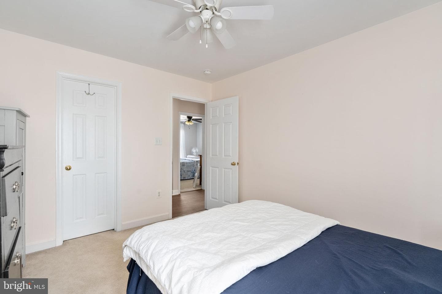 4 Granite Court photo 32
