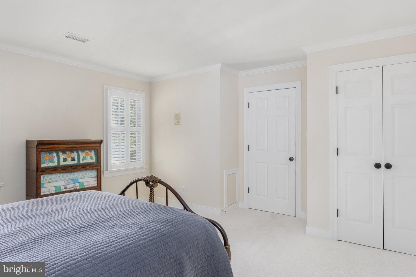 212 Camden Drive photo 43
