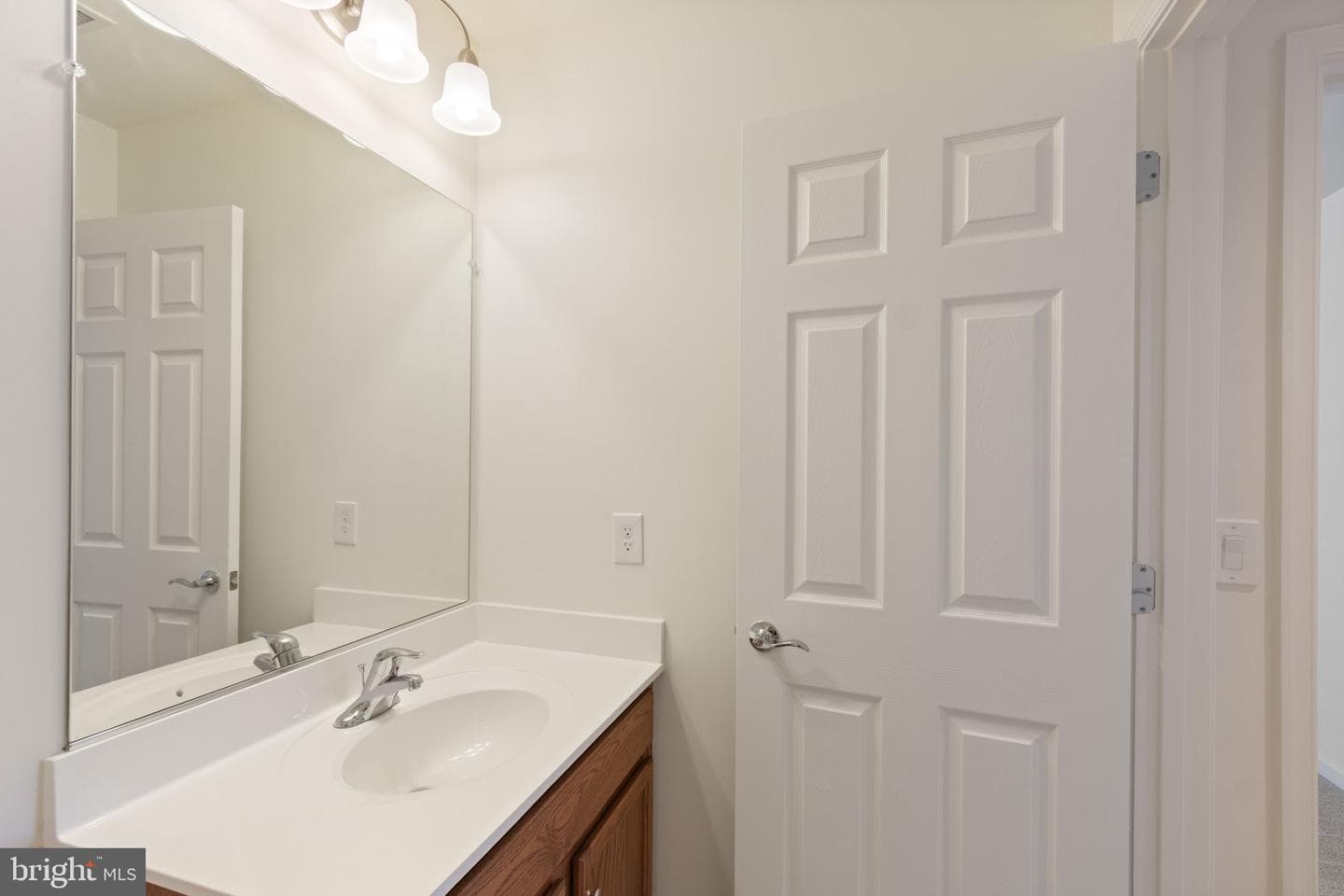 33 Denison Street photo 43