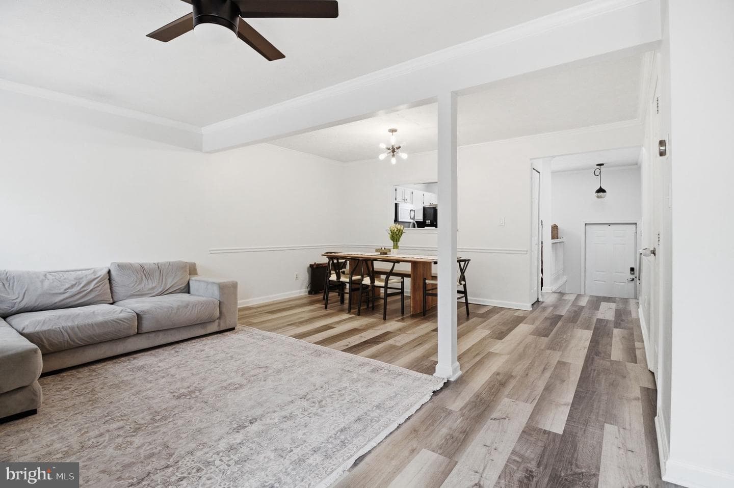 201 Mews Court photo 8