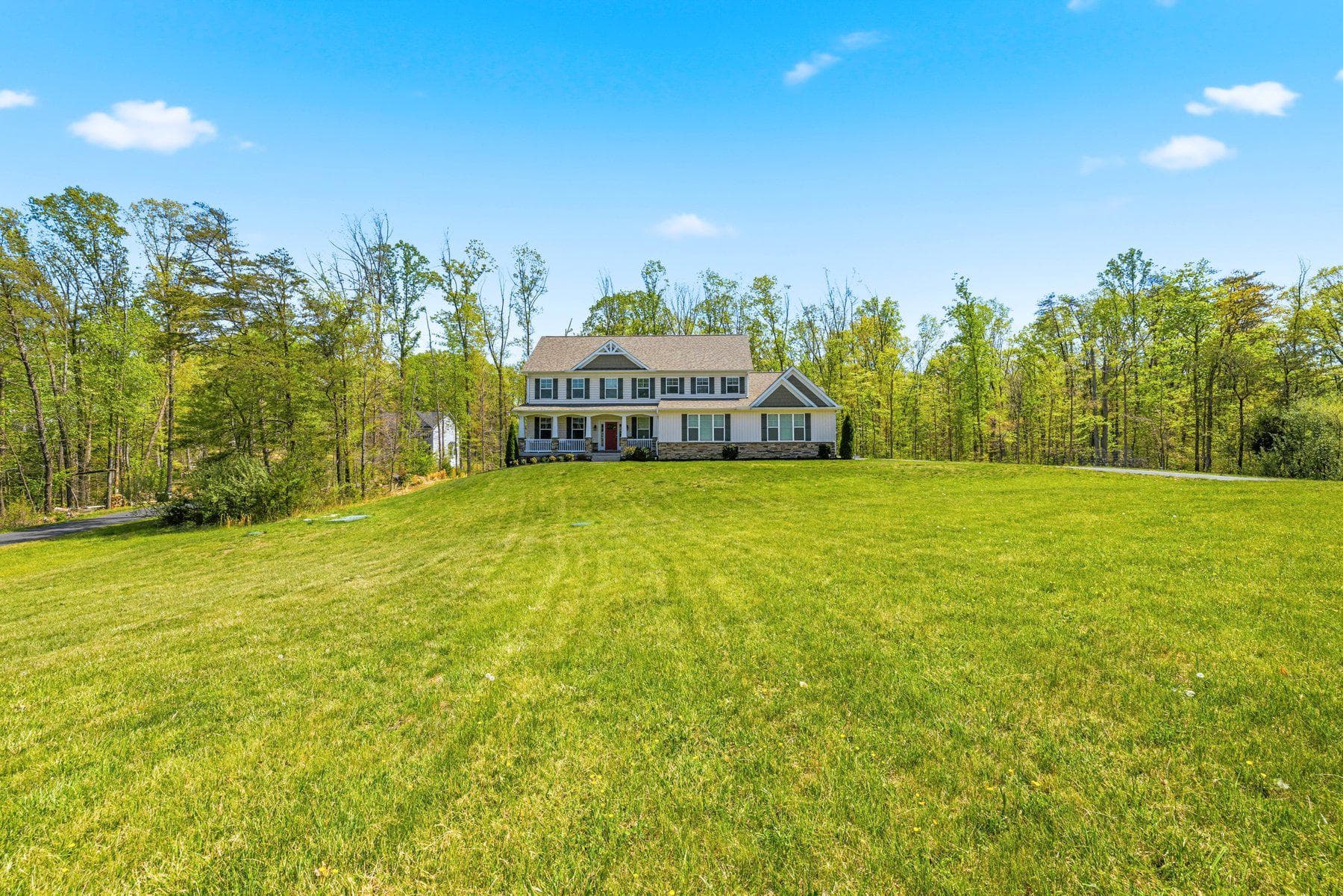 113 Ireland Drive photo 47