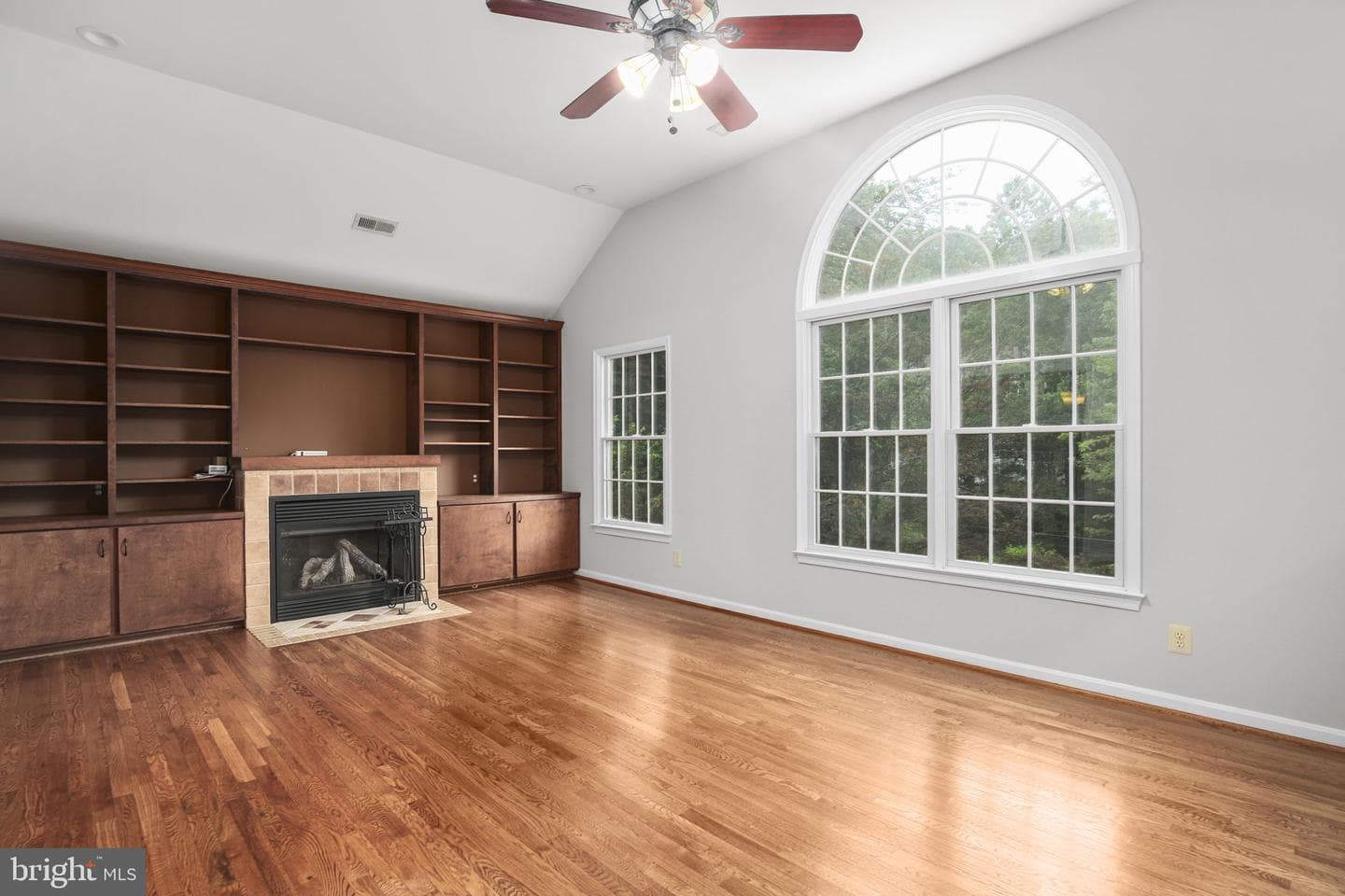 2409 Harpoon Drive photo 7