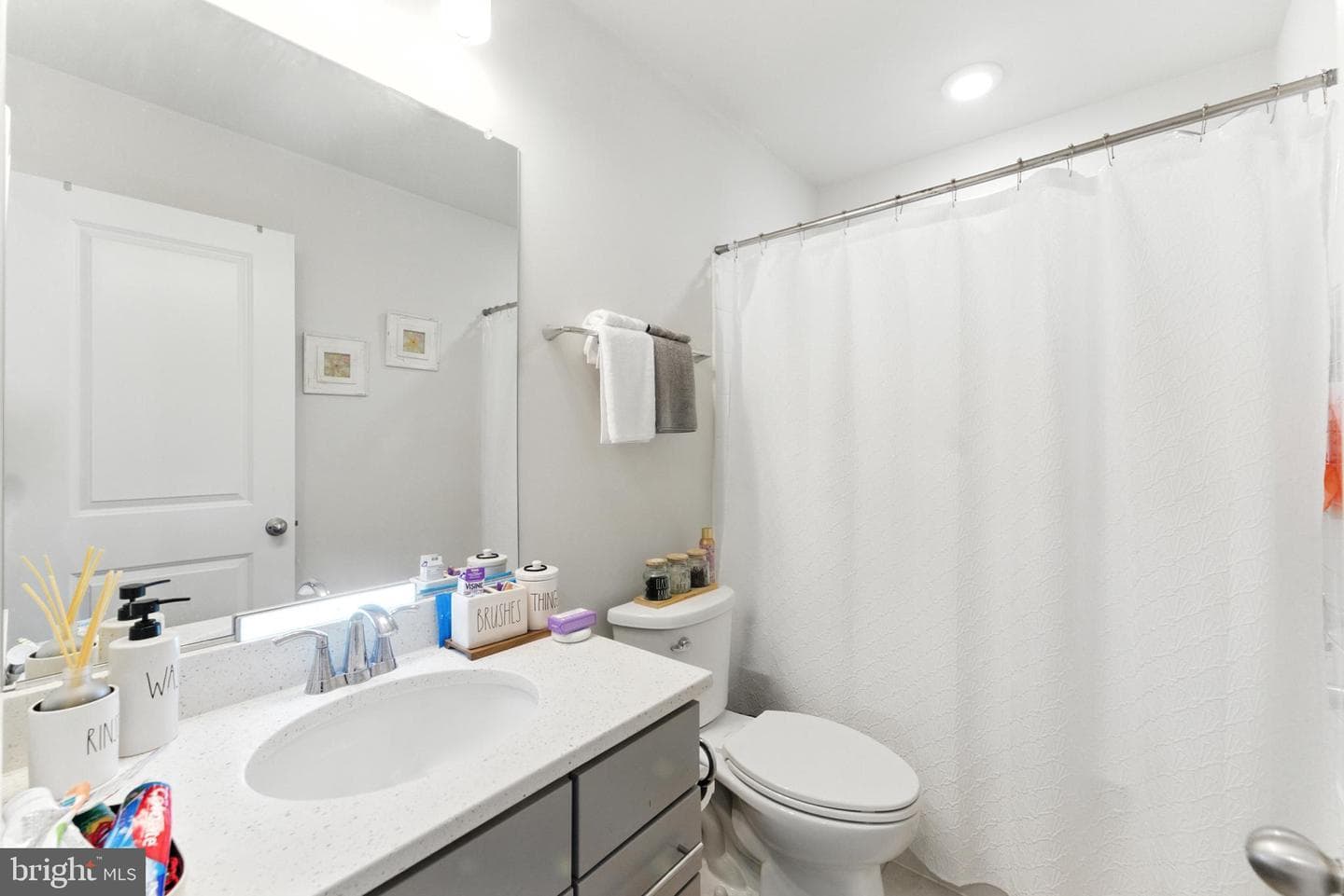 406 Honeyberry Lane photo 26