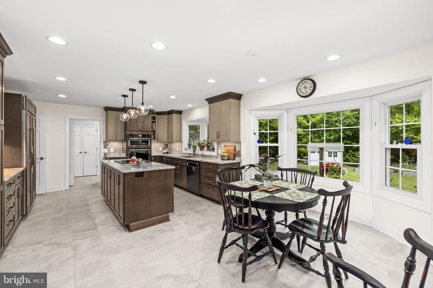 40 Holly Tree Lane photo 48