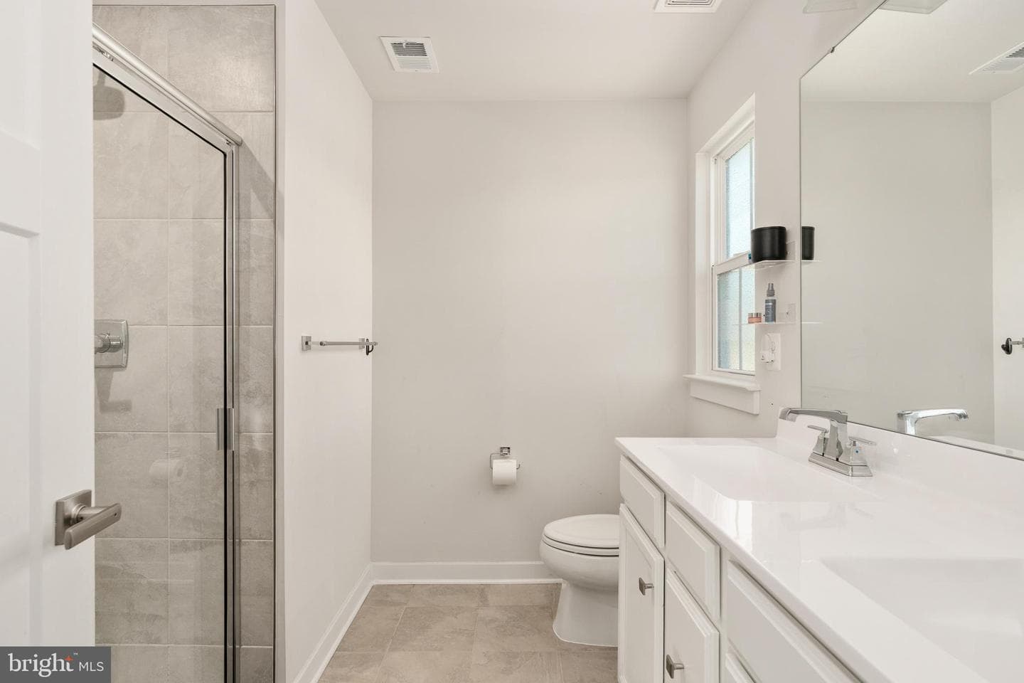 497 Bridgepoint Drive photo 34