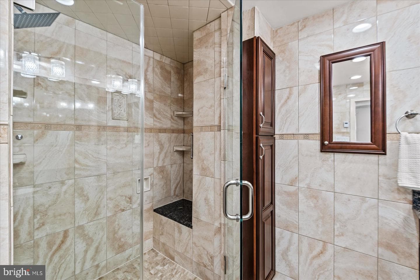 37 Hope Road photo 20
