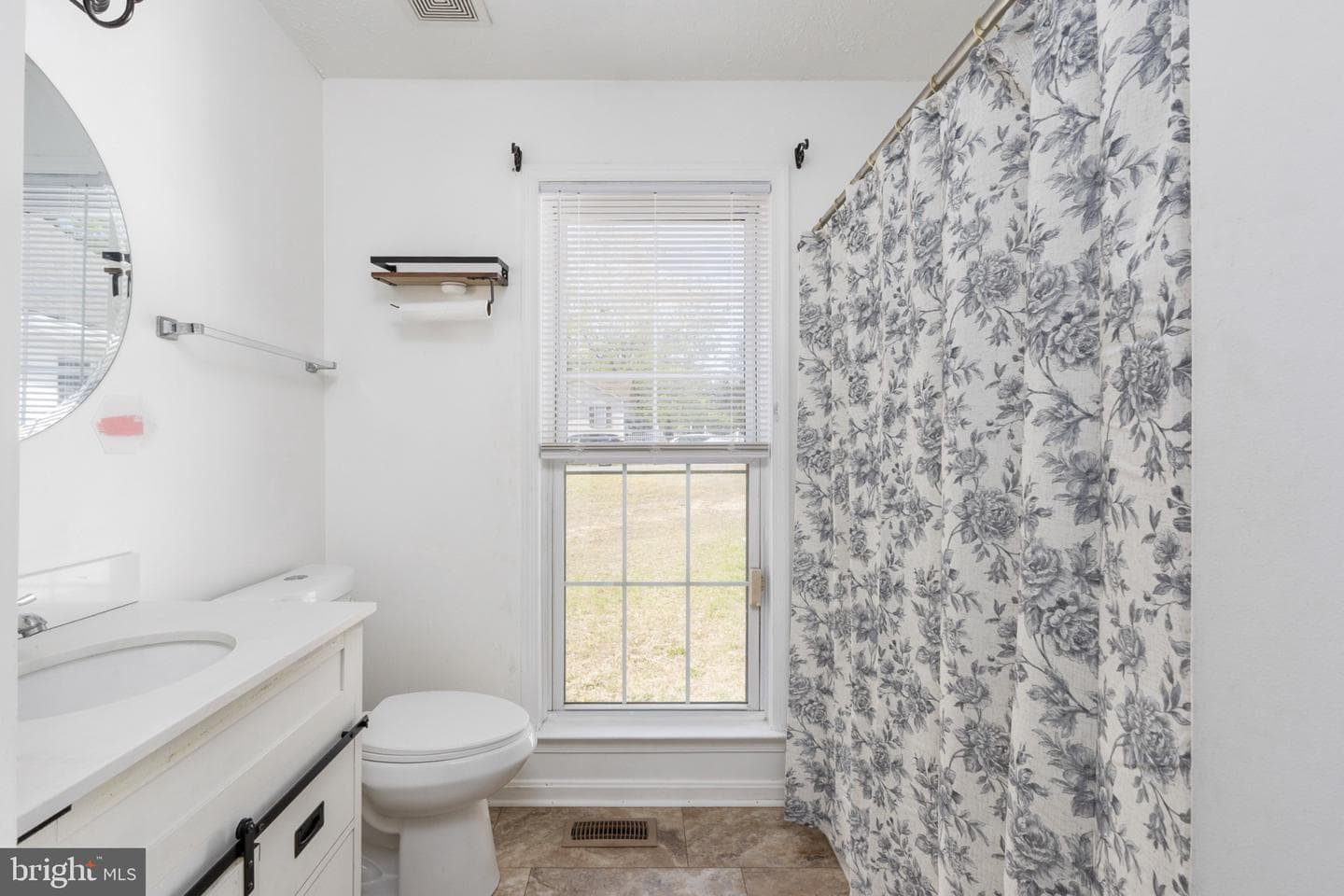 9 Yucca Drive photo 15