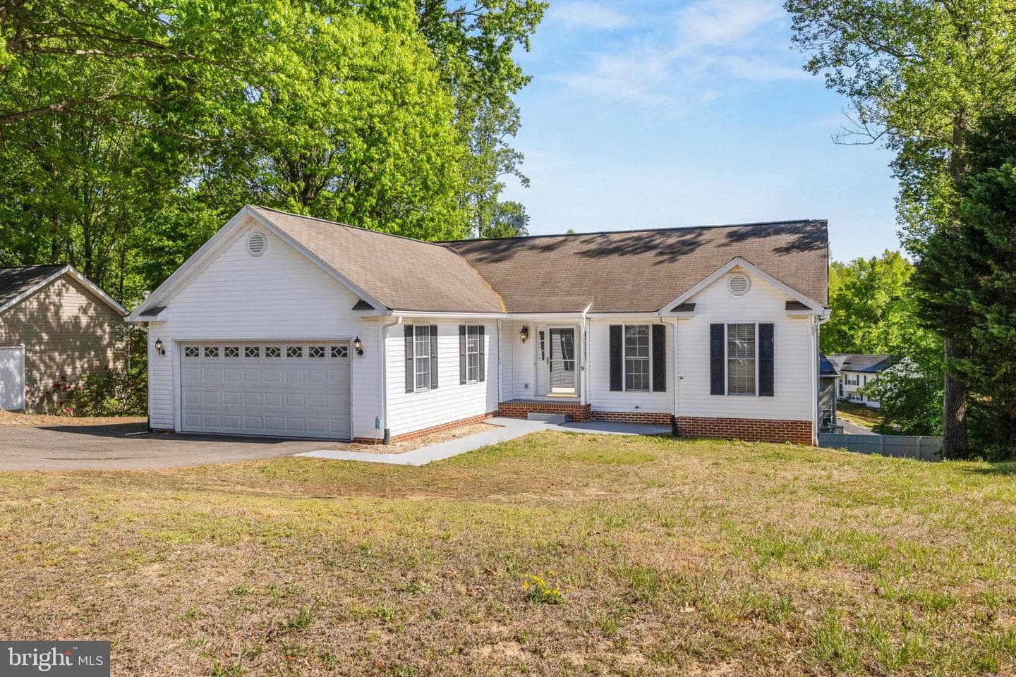 9 Yucca Drive photo 6