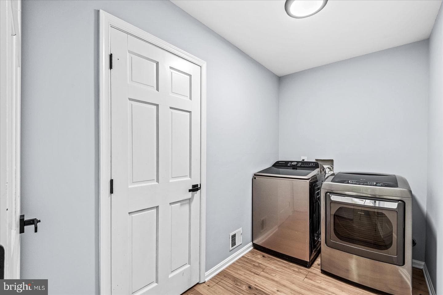 32 Kelly Way photo 22